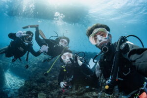 Relaxed diving with guests from Singapore and Israel!