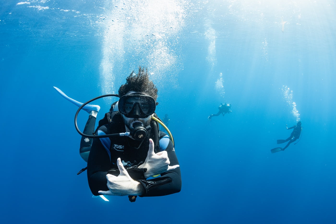 guests during diving