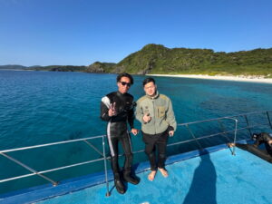 ネパールからのお客様と慶良間でゆっくりボートダイビング