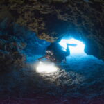 Afternoon diving in the Chibishi Islands with guests from France! Beautiful underwater topography