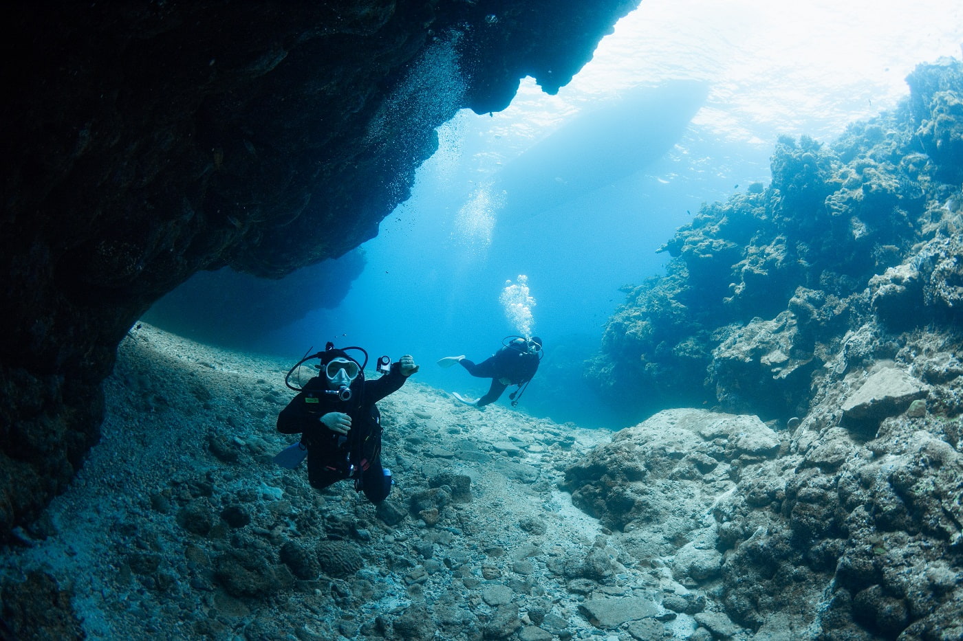 beautiful underwater topography and guest
