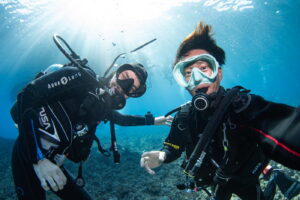 Diving in the Kerama Islands With Guests From Germany! Sea Turtles and Sharks.