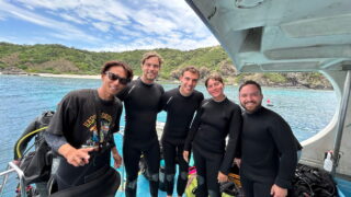 Diving in the Kerama Islands With Guests From France, Chile, and Israel! Beautiful Caves
