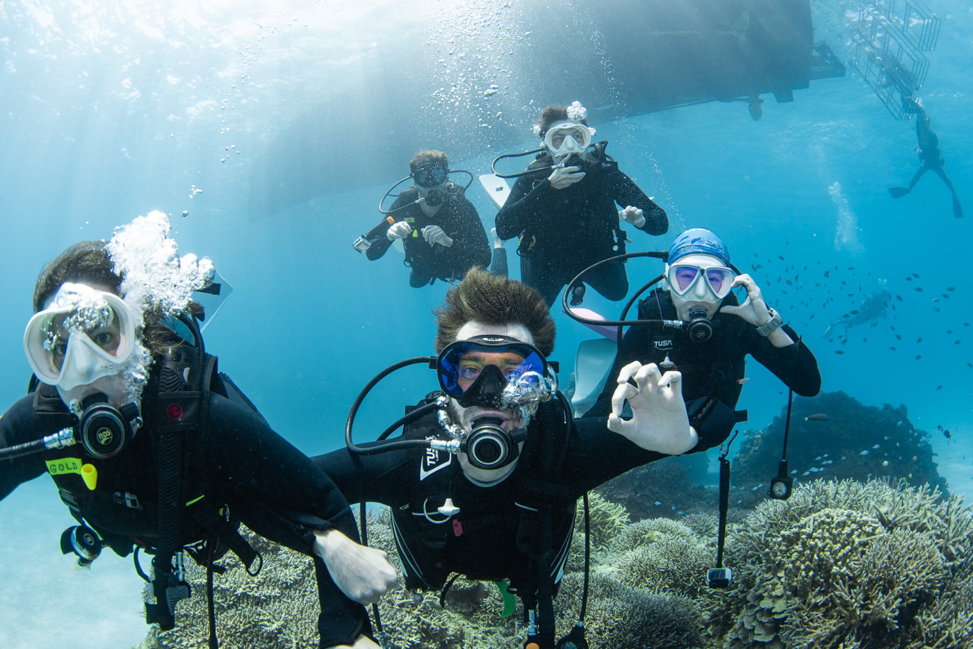 Guests enjoying a dive at Nagannu South.
