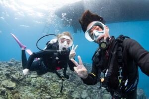 Diving Tour in the Kerama Islands With Guests From Switzerland