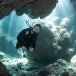 Diving in the Kerama Islands with Guests from Taiwan – Caves, Turtles and Sharks