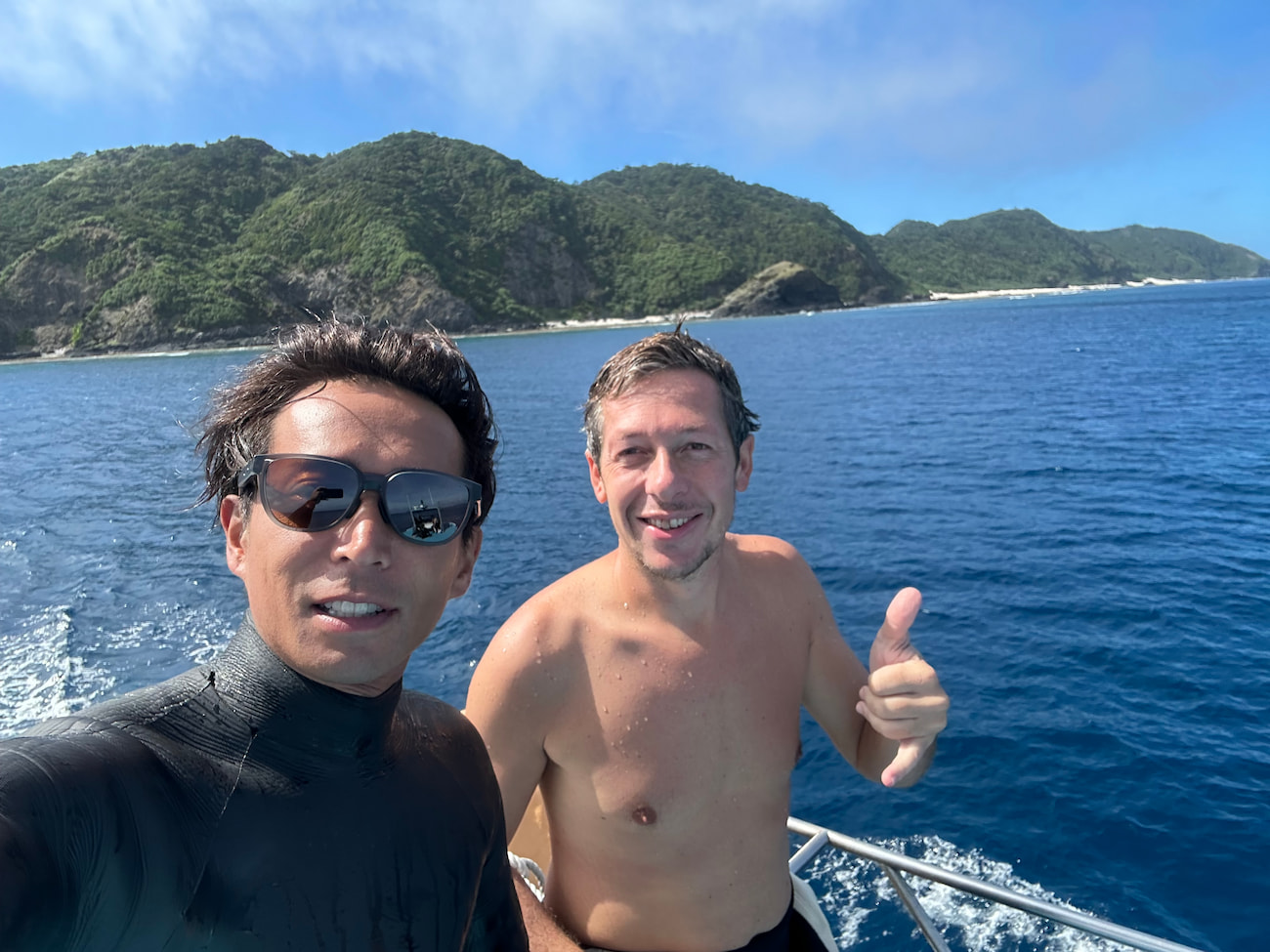 photo with guest on the boat