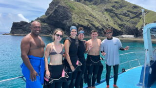 Diving in the Kerama Islands with Guests from Spain and Australia – Coral Reefs, Turtles and Sharks