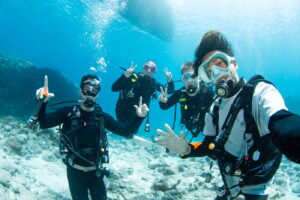 Diving in the Chibishi Islands with Guests from Spain and Germany