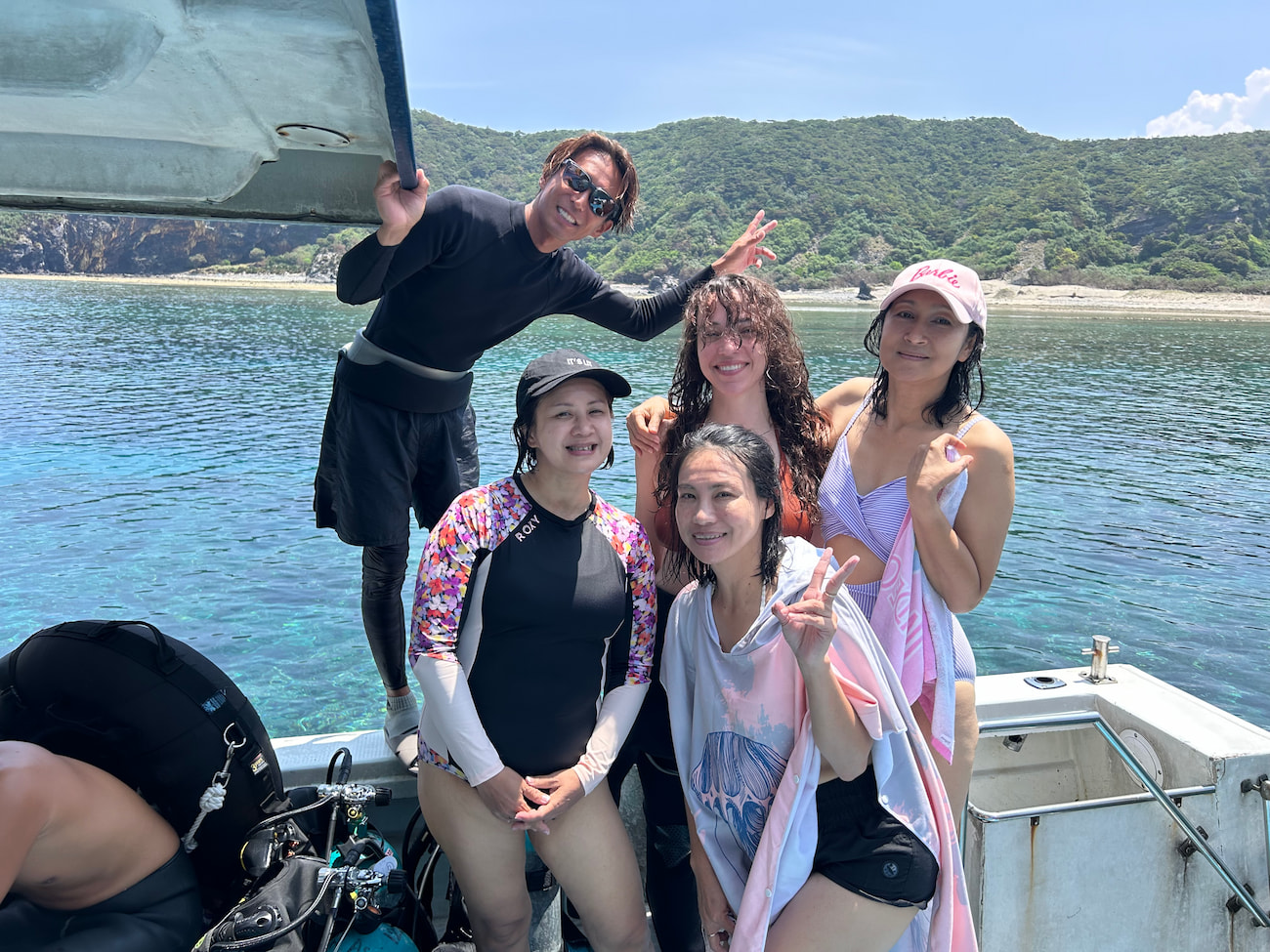A group photo with our guests.