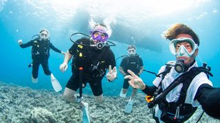 Kerama Islands Diving Tour with Guests from France and Spain