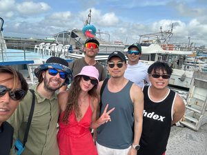 Diving in the Kerama Islands with Guests from the Czech Republic, Italy, and Singapore After the Typhoon